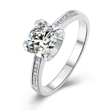 Wholesale Classic S925 Moissanite Ring with Silver platinum
